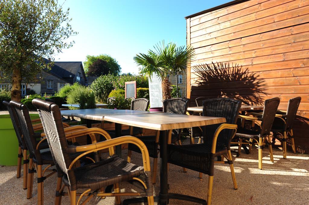 Logis Hotel Le Val De Vence Launois-sur-Vence Exterior photo